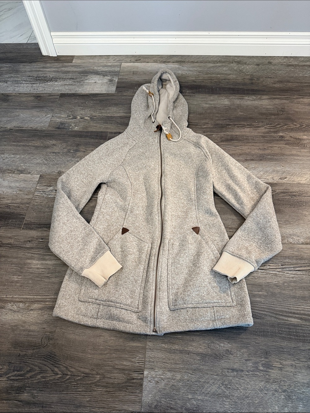 Windriver Women's Light‎ Gray Hooded Zip Jacket